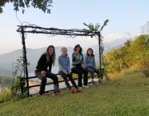 Con Govinda y Chetana