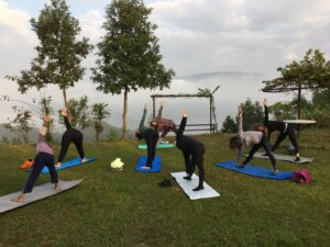 Yoga con Chetana y Govinda