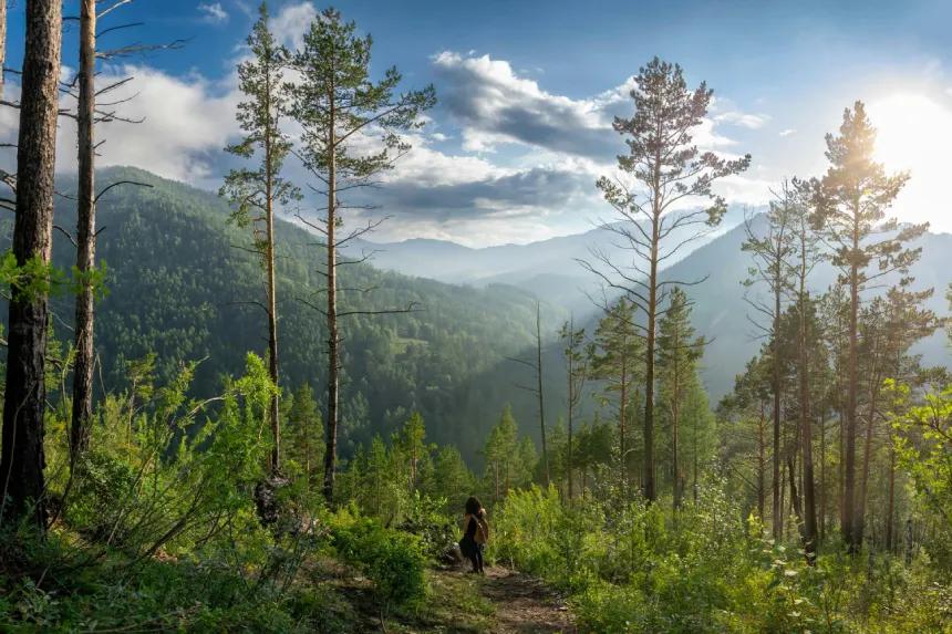 Altai con Hacia lo Salvaje en Kazajistán