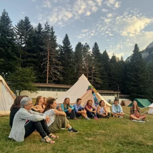 Campamento para Mujeres de Verano Hacia lo Salvaje